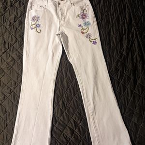 White Denim Floral Embroidered Hi Jeans Women Size 12 Straight Leg Boho Flower